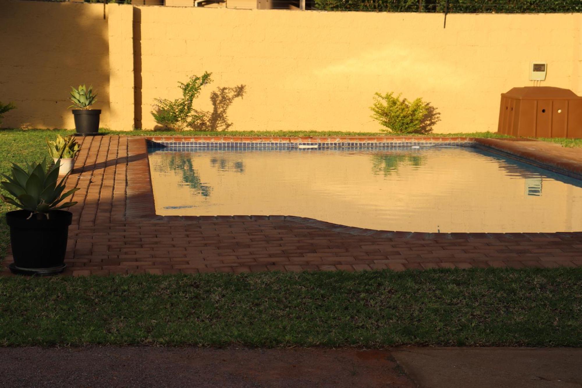 Strand Meadows B&B Gaborone Eksteriør bilde