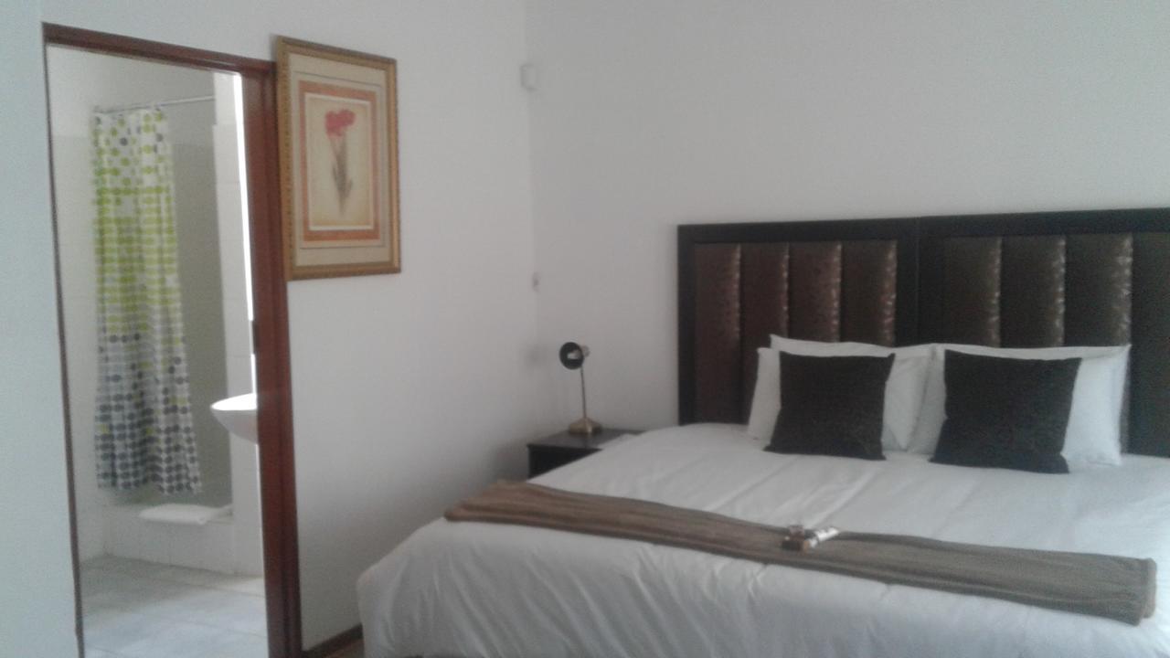 Strand Meadows B&B Gaborone Eksteriør bilde